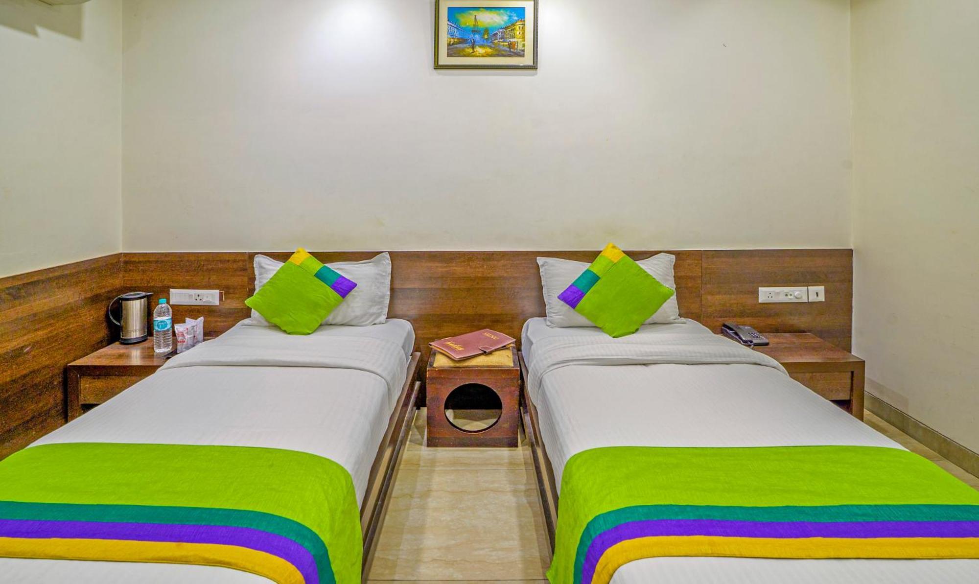 Treebo Bliss Hotel Джайпур Екстериор снимка
