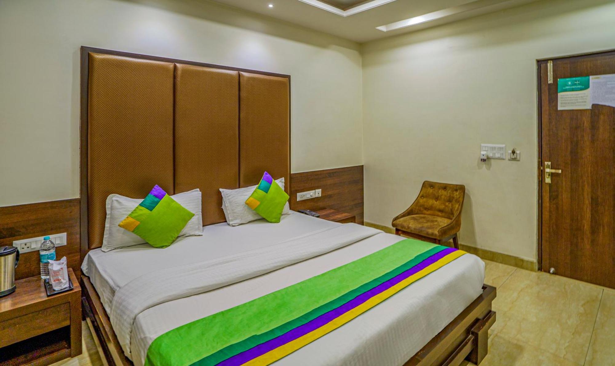 Treebo Bliss Hotel Джайпур Екстериор снимка