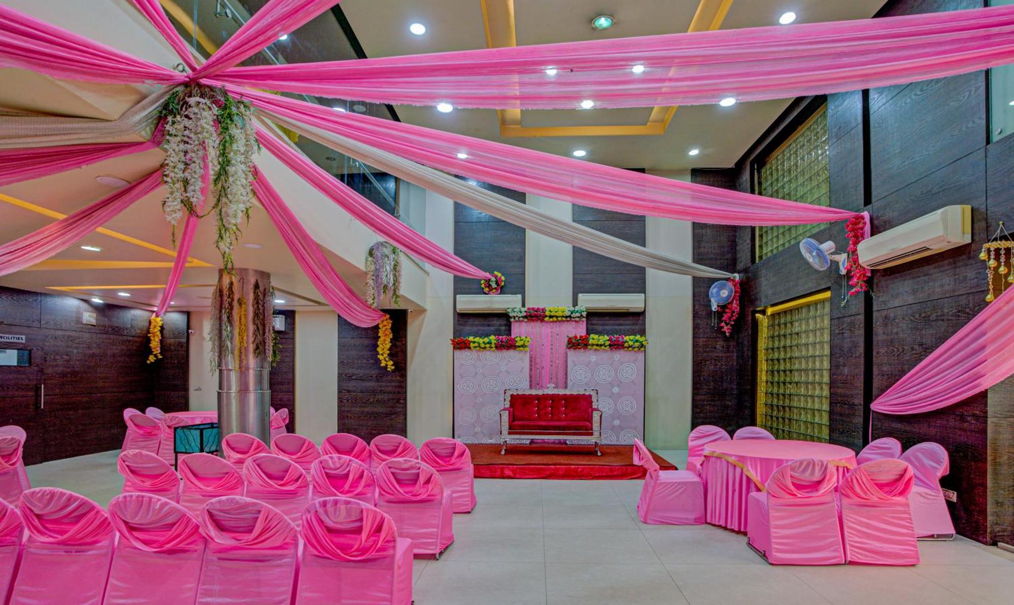 Treebo Bliss Hotel Джайпур Екстериор снимка