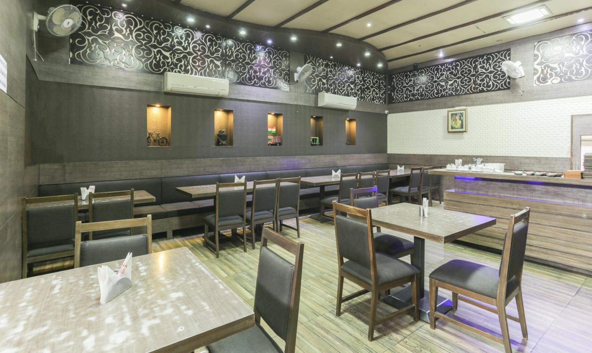Treebo Bliss Hotel Джайпур Екстериор снимка